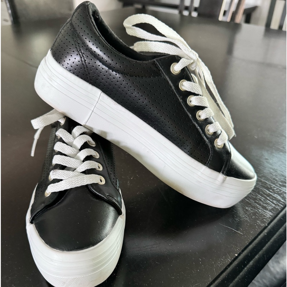COPY - Black/White Platform Sneaker